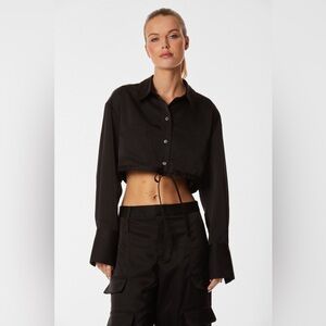 Noli Milan patch pocket crop shirt- new with tags!